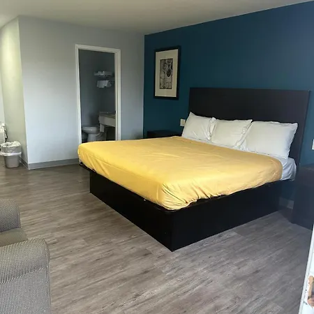 Americas Best Value Inn-3