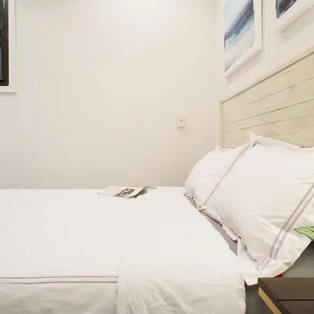 69-2B Prime Lower East East Brand New 1Br Apt-2