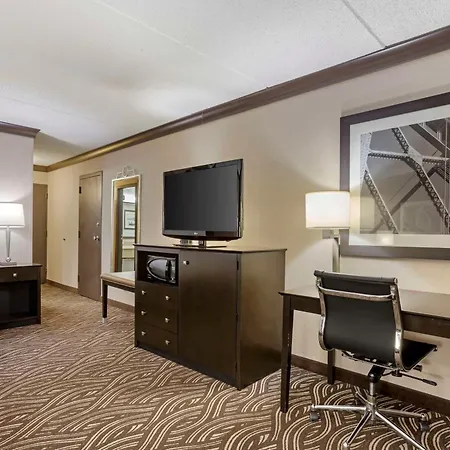 Best Western Plus Kingston Hotel And Conference Center-2