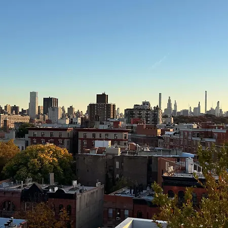 Nyc Studio With Private Bathroom & Kitchenette-3