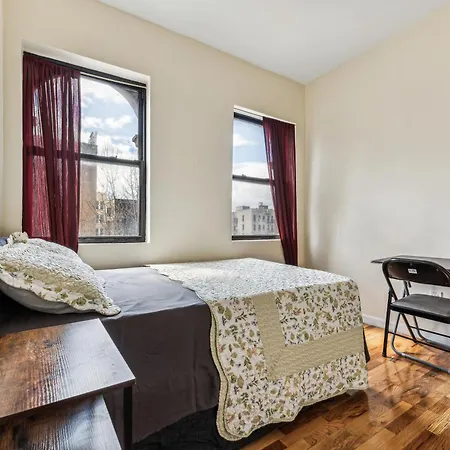 Empire Blvd Guest House-3