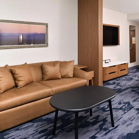 Fairfield Inn & Suites By Marriott Canton-3