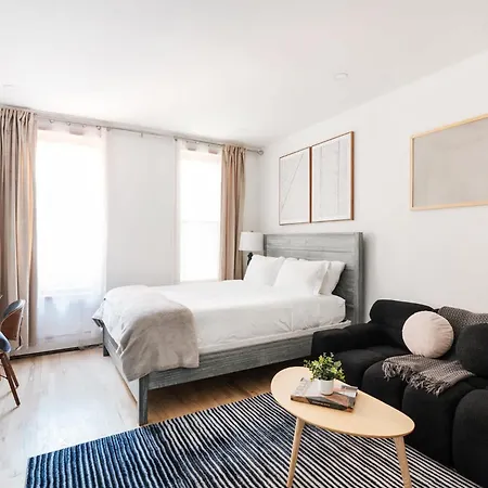 1597-14 New Renovated Studio Rime Ues - W D-2