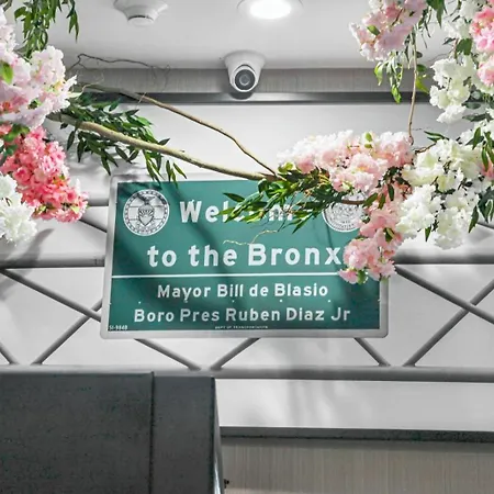 Hotel 365 Bronx - Yankee Stadium-3