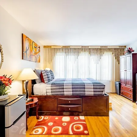 Spacious Comfy Room In Cozy Classy Duplex-3