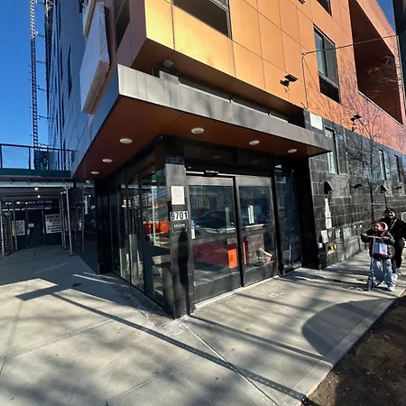 The Essence Hotel At Jfk-3