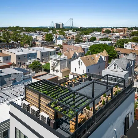 Brooklyn Bay Lofts - Modern Chic Rentals With Rooftop Terrace-3