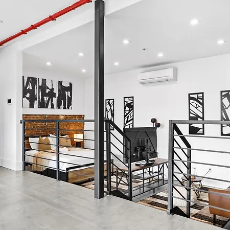 Brooklyn Bay Lofts - Modern Chic Rentals With Rooftop Terrace-2