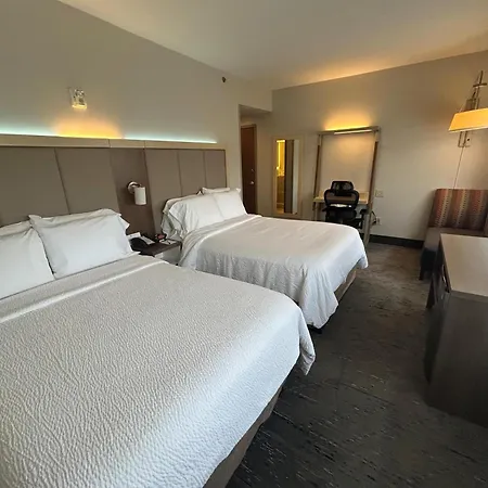 Best Western Roslyn-Long Island Hotel-2
