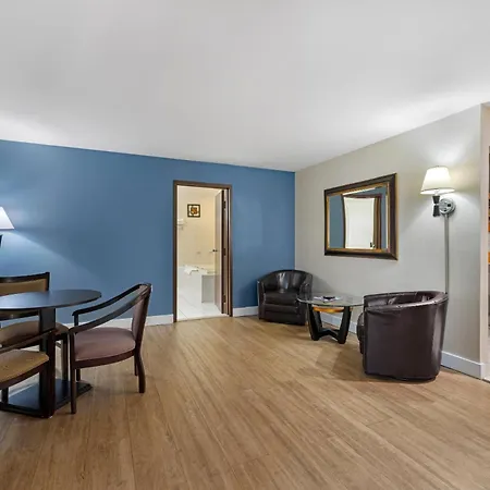 Quality Inn - Niagara Falls Blvd-2