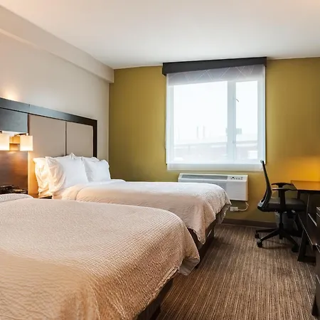 Holiday Inn Express Maspeth By Ihg-3