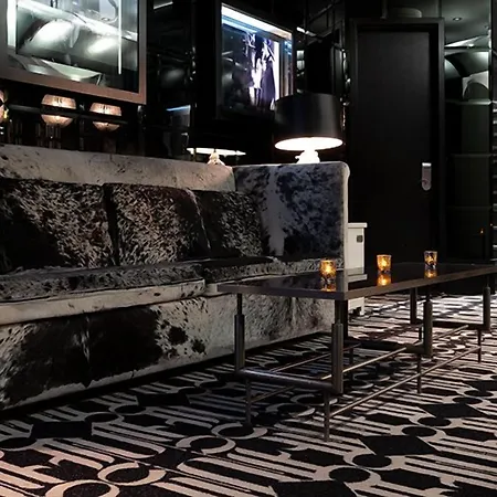 Night Hotel By Sb At Times Square-2