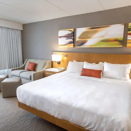 Delta Hotels By Marriott Utica-3