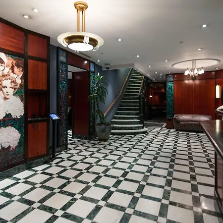Washington Square Hotel-3