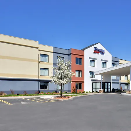 Fairfield Inn Rochester Airport-2