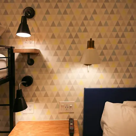 Doxie Hotel-2