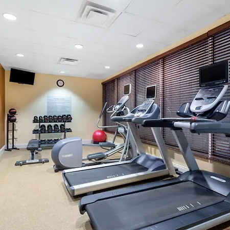 Hilton Garden Inn Islip/Macarthur Airport-3