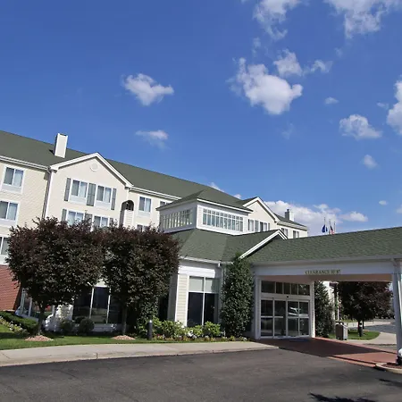 Hilton Garden Inn Westbury-3