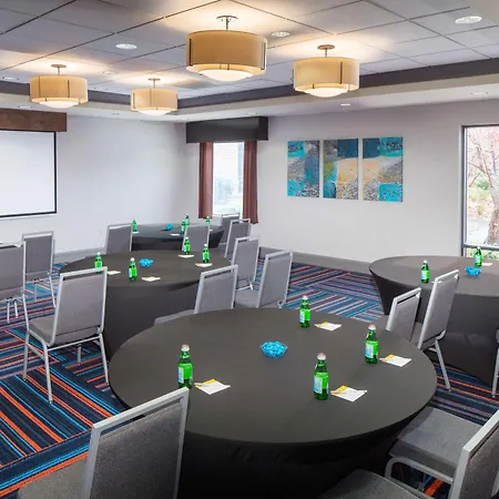 Hampton Inn By Hilton Garden City Long Island-2