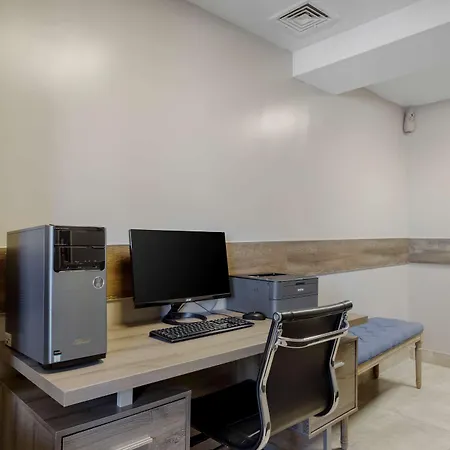 Best Western Plus Brooklyn Bay Hotel-3