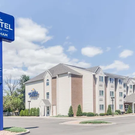 Microtel Inn & Suites Bath-2