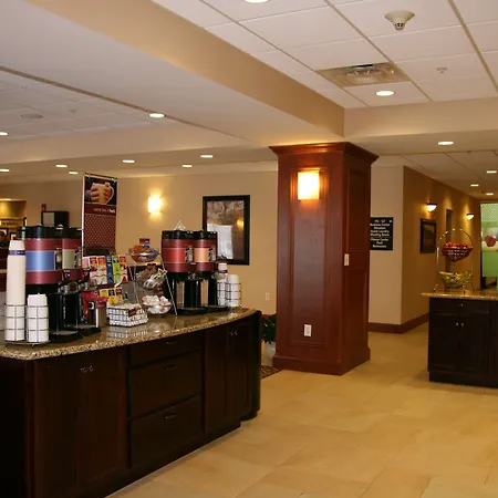 Hampton Inn Watertown-2