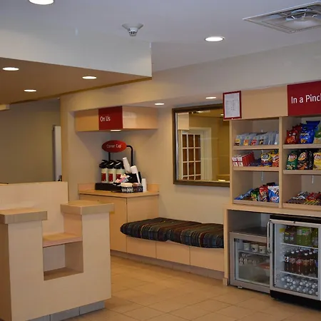 Towneplace Suites Republic Airport Long Island Farmingdale-2