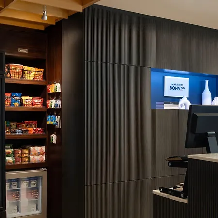 Courtyard By Marriott New York Manhattan / Soho-2