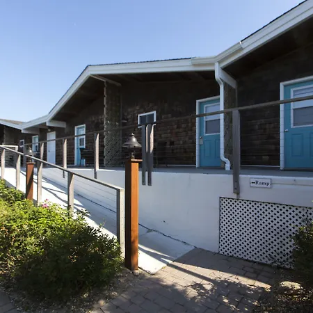 Driftwood Resort On The Ocean-2