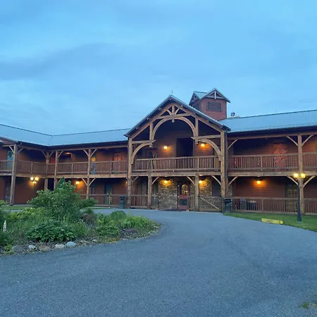 August Lodge Cooperstown-2