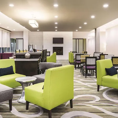 La Quinta Inn & Suites By Wyndham Clifton Park Saratoga Area 1749 Route 9-3