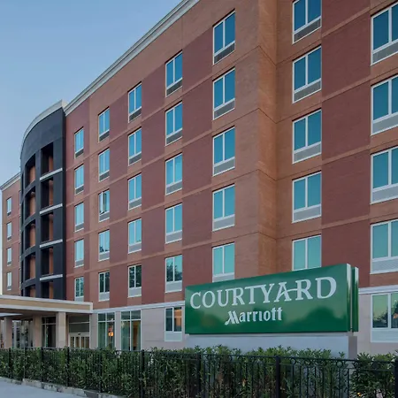 Courtyard By Marriott New York Queens/Fresh Meadows-3