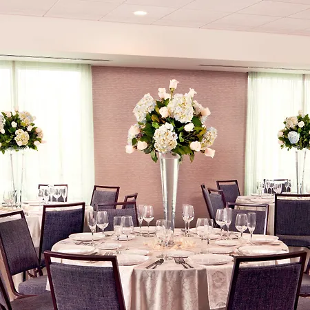 Courtyard By Marriott Yonkers Westchester County-3