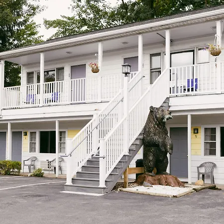Admiral Motel-2