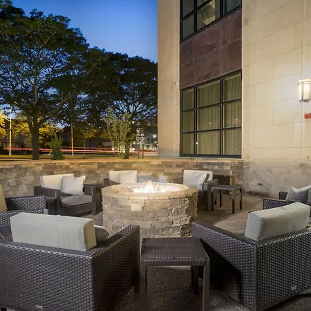 Courtyard By Marriott Niagara Falls, Usa-3