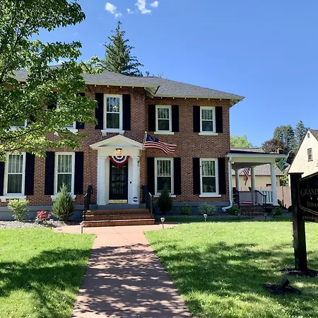 Grand Colonial Bed And Breakfast-2