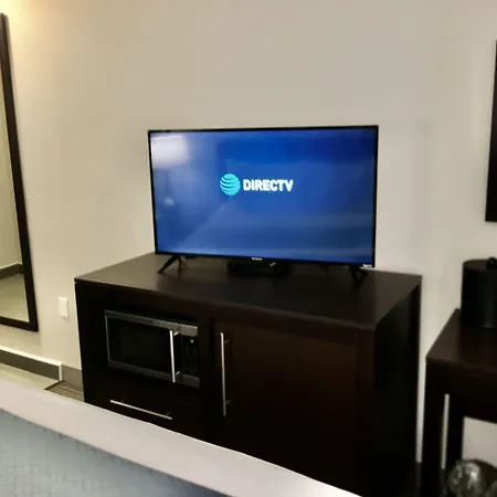 Wingate By Wyndham Jfk Airport, Far Rockaway Ny-3