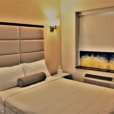 7 Days Hotel-3