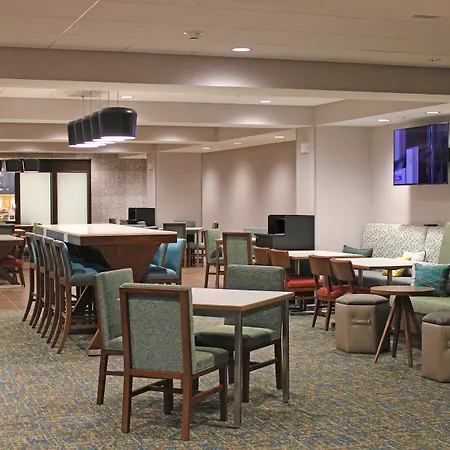 Hampton Inn Buffalo - Amherst-2