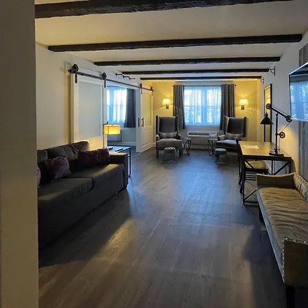 The Century House Latham - North Albany, An Ascend Collection Hotel-2