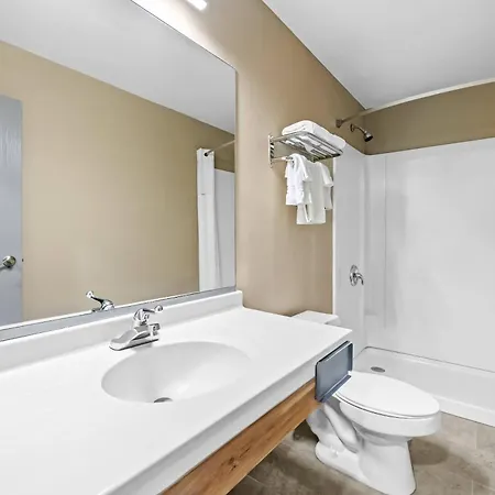 Rodeway Inn-2