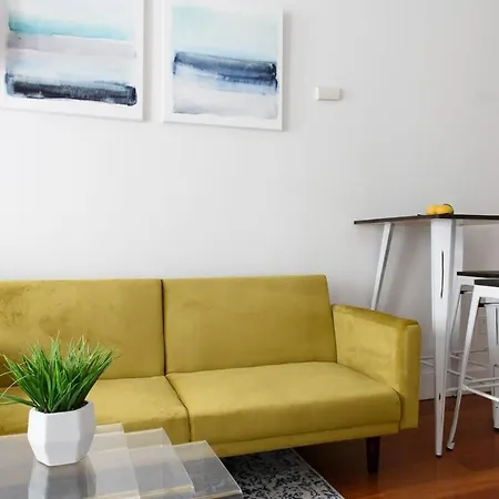 24-18 New Gramercy Studio W D In Unit Fully Reno-3