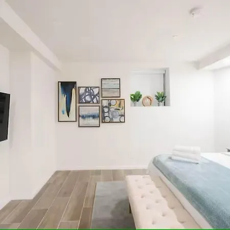 Luxury 2Br Duplex 5Min To Central Park-3