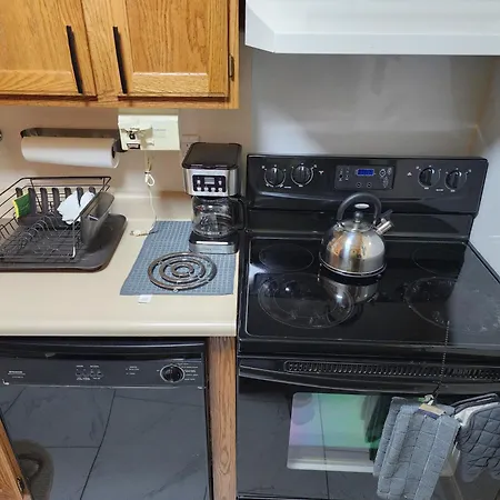 Two Bedrooms Apartment Manage And Supervise By Host Endless Features Amenities Dishwasher Washer Dryer Best Wifi Internet Services By Verizon Fios 960 Upload 960 Download Bi Monthly Free Housekeeping Services Huge 10000 Square Footage-2