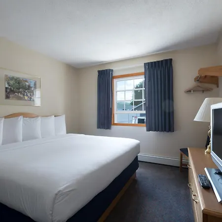 Adirondack Retreat Inn & Suites-3