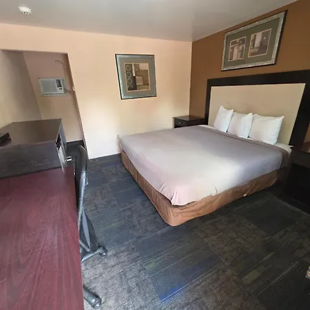 Greenway Motel-2