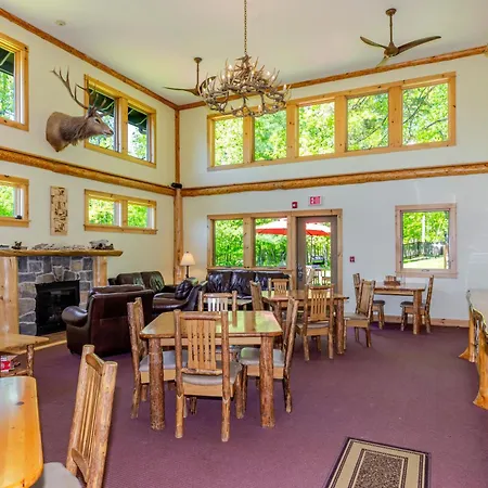 Adirondack Spruce Lodge-2