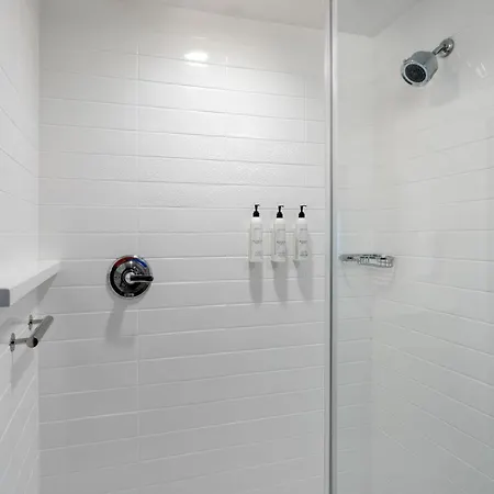 Fairfield Inn & Suites By Marriott Buffalo Amherst/University-2