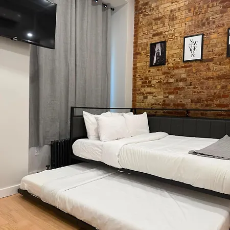 Chelsea Inn (Adults Only)-3