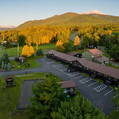 Wolfjaw Lodge-2